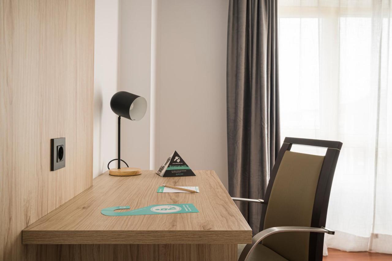 Hotel Alda Centro Хихон Экстерьер фото