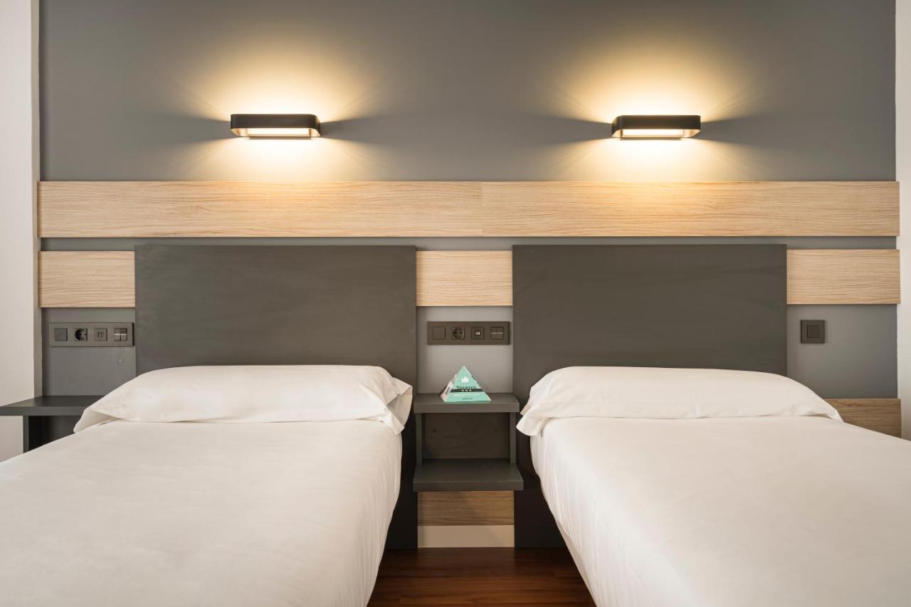 Hotel Alda Centro Хихон Экстерьер фото