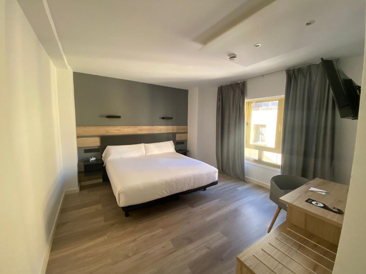 Hotel Alda Centro Хихон Экстерьер фото